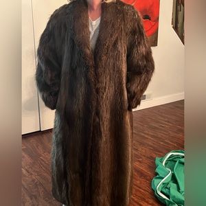 Peter Duffy’s Vintage Woman's Long Hair Beaver Full Length Coat. Exquisite! EUC!